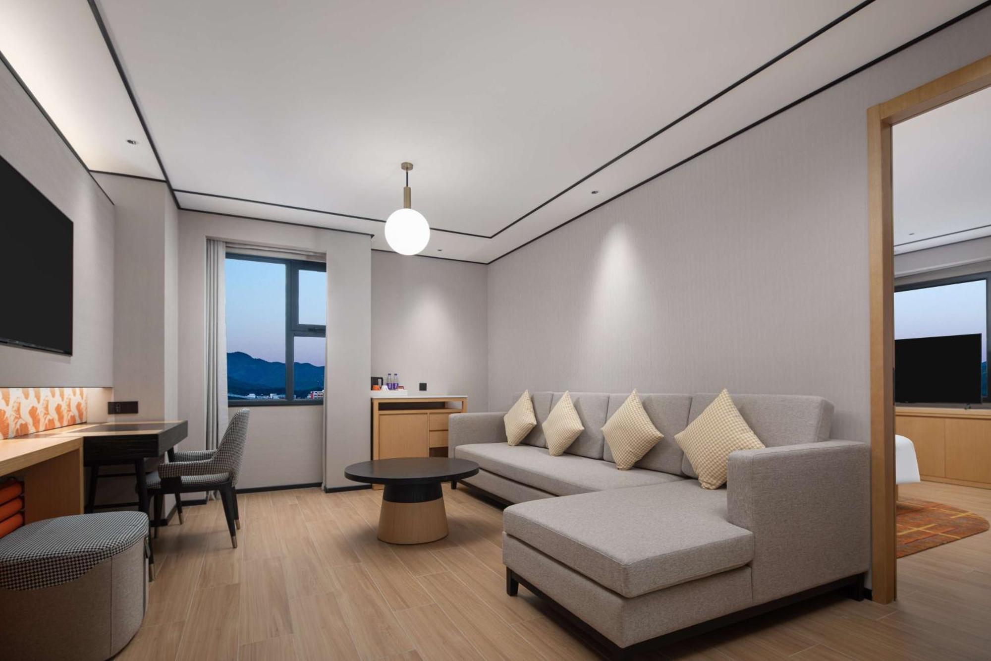 Hilton Garden Inn Chengde Mountain Resort Extérieur photo