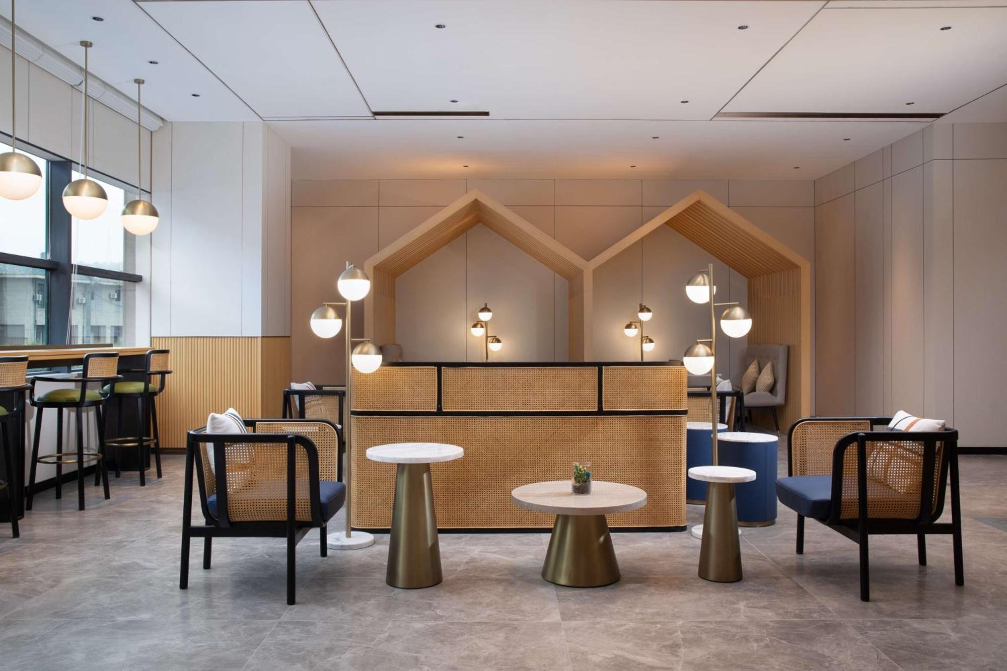 Hilton Garden Inn Chengde Mountain Resort Extérieur photo